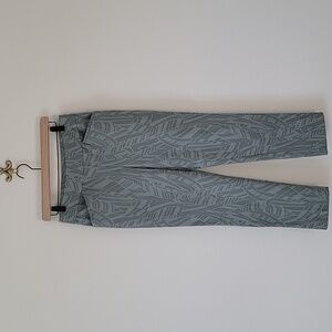 Chico's Green Perfect Stretch Josie Slim Ankle Pants Size Small/6